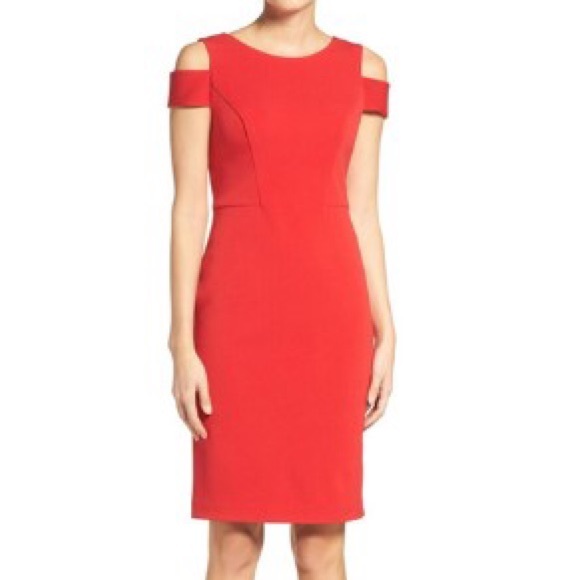 Vince Camuto Dresses & Skirts - NWT Vince Camuto cold shoulder sheath dress